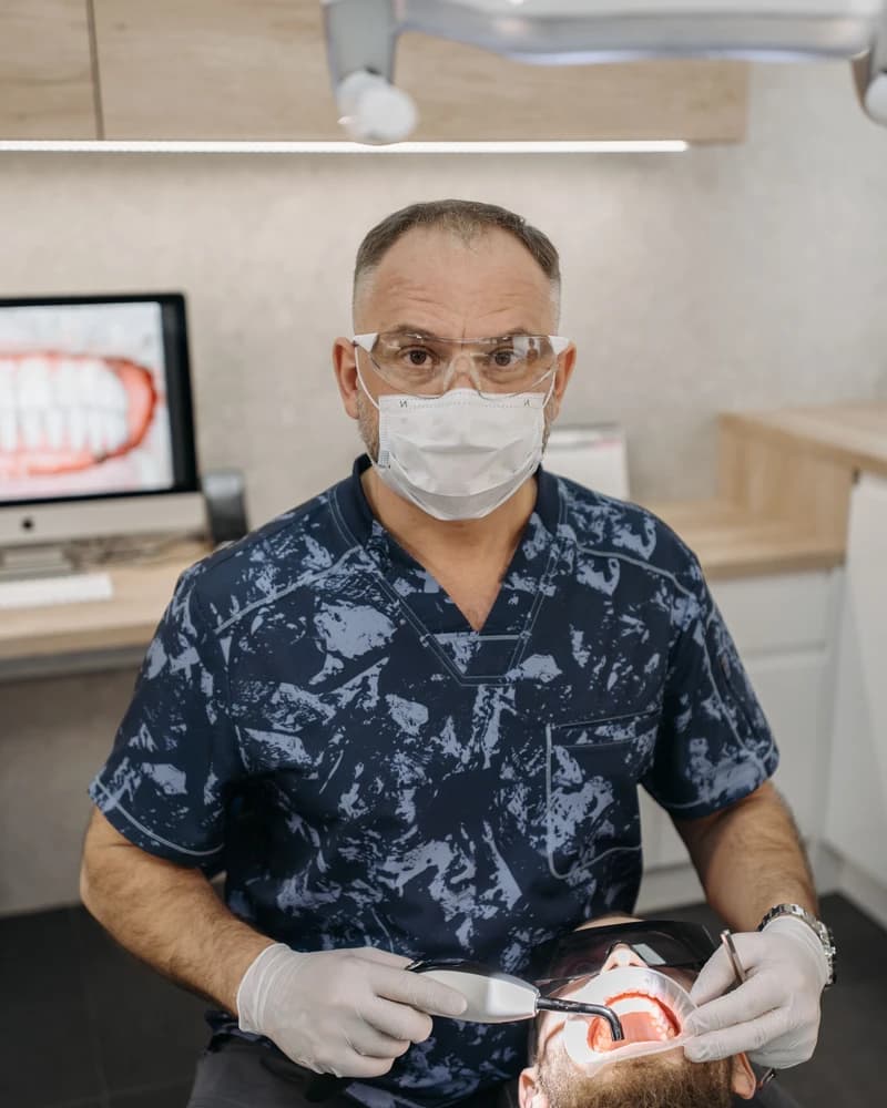 Dr. Mert Aydın